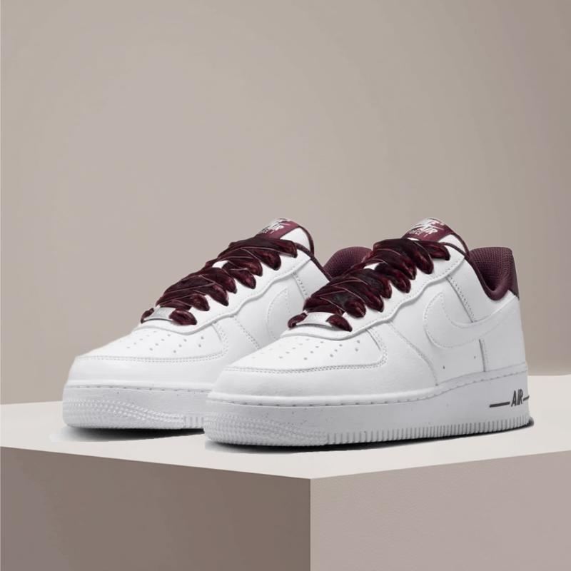 NIKE AIR FORCE 1 Fashionable C - огляд і ціна Nike Shoes Air Force 1
